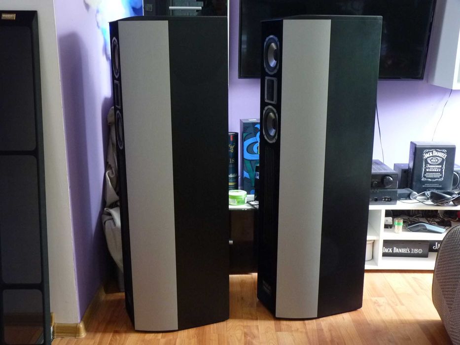 Quadral Aurum Vulkan Mk VI