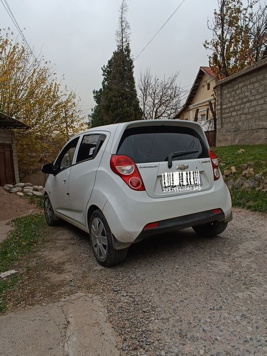 Spark продается 2016