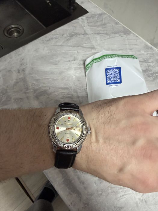 Часы механические восток