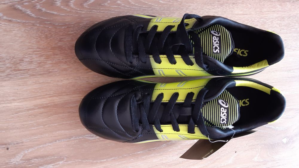 Asics  естествена.кожа Нови39.5, 40,5 / 43