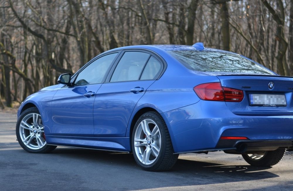 Extensie coltare bara spate BMW F30 F31 M Pachet M Tech negru lucios
