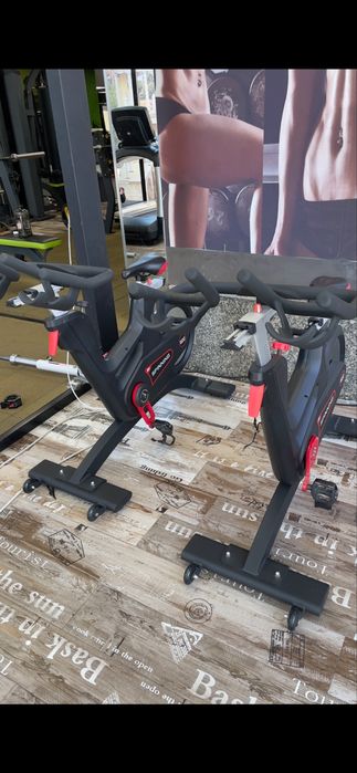 2 бр. спининг колела SPINNING 800  запазени, изгодно
