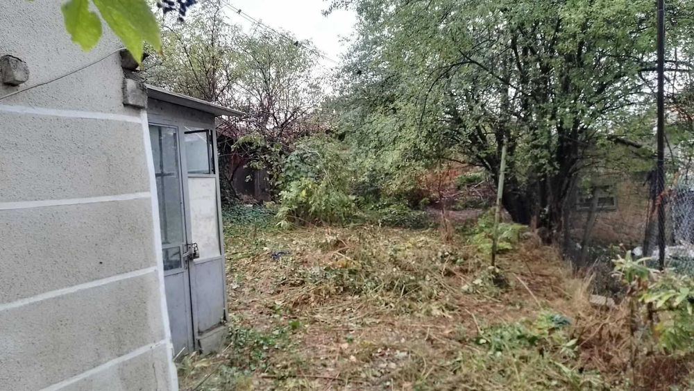 Продава се Къща в Омуртаг - 100 кв.м за 281 €/кв.м - Снимка #2