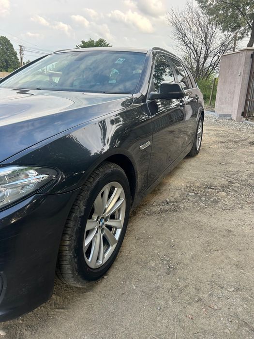 Ușă stânga față BMW F10/F11 Facelift 2015