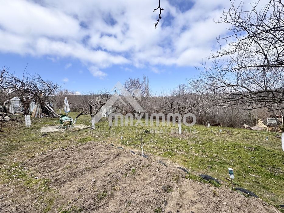 Парцел в Варна-м-т Боровец - юг площ 1200 цена 59900