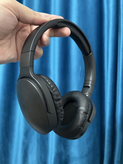 Беспроводные наушники (Bluetooth)