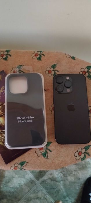Продавам Iphone 14 pro
