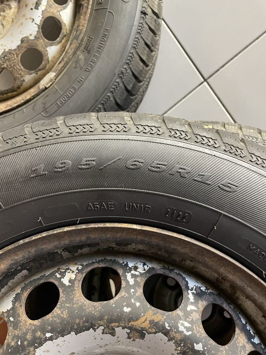 Roti de iarna 195 65 15