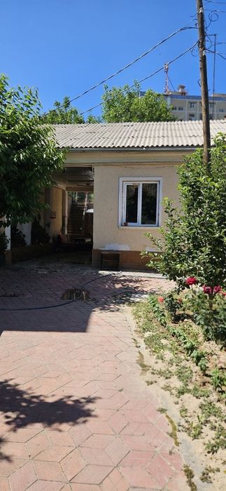 Продаётся 5,7 сотки Пос Улугбек