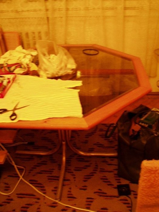 masa sticla octogonala + 4 scaune