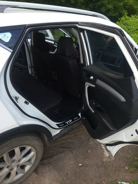 Продам JAC S3 2015 год