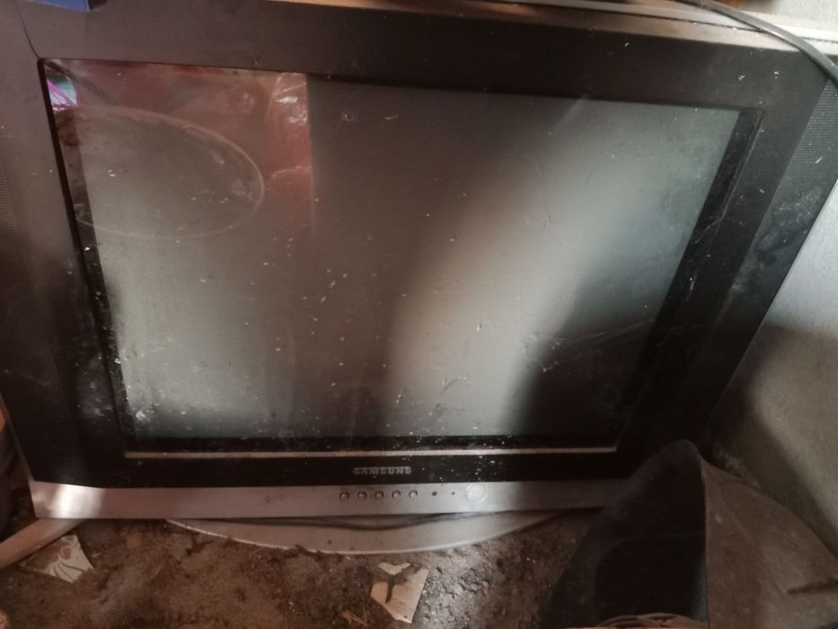 Продам телевизор Самсунг