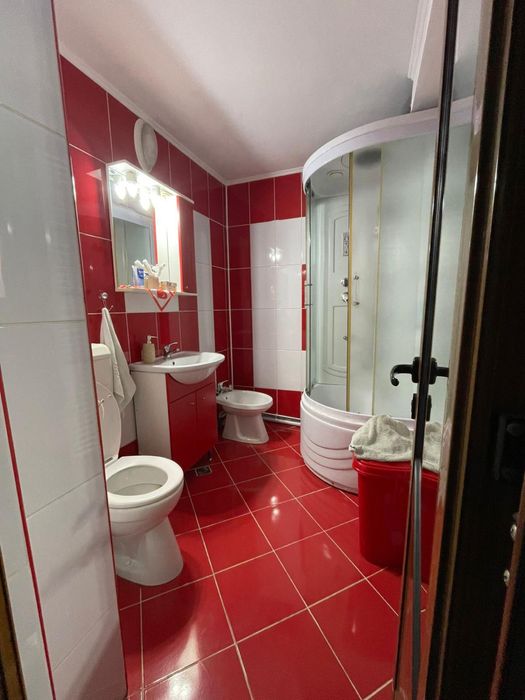 Vand Apartament Dragasani , lângă Proper