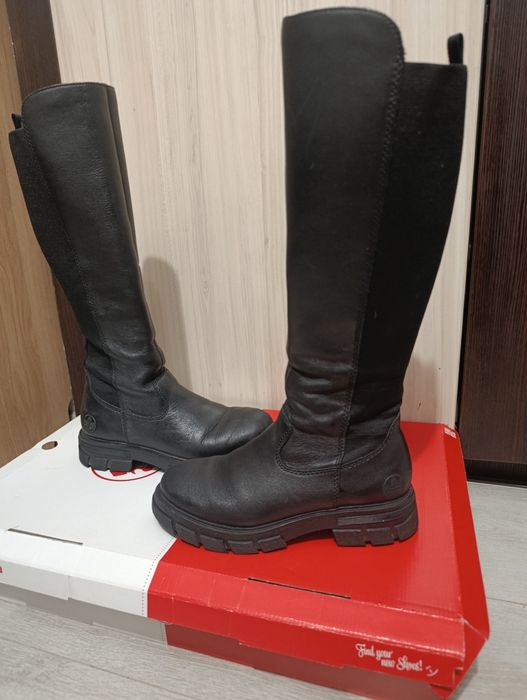 Високи ботуши Rieker