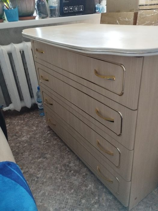 Продам комод в отличном состоянии