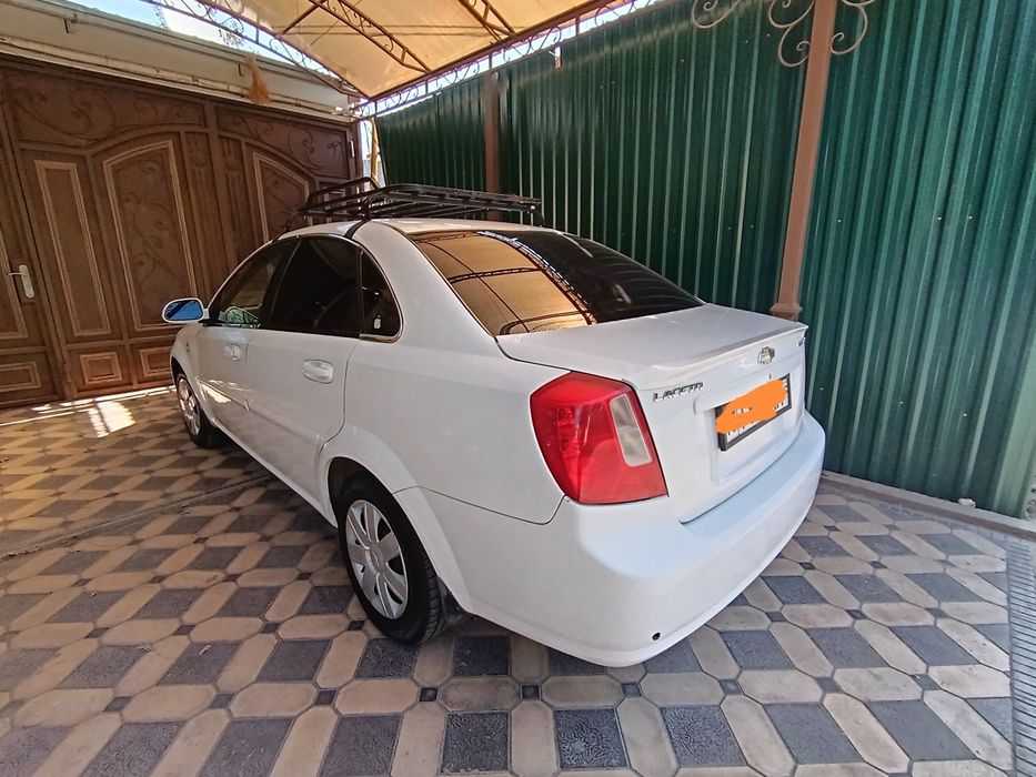 Chevrolet Lacetti 2010