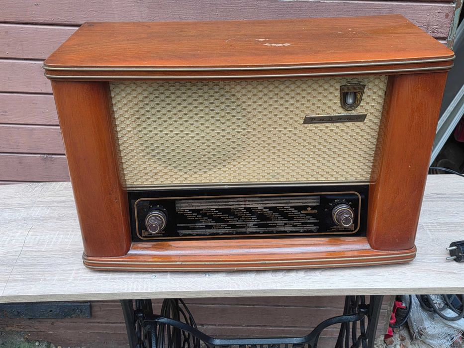 Старо радио Родина