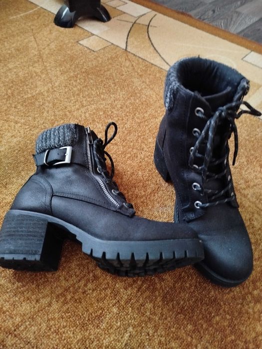 Дамски кожени боти