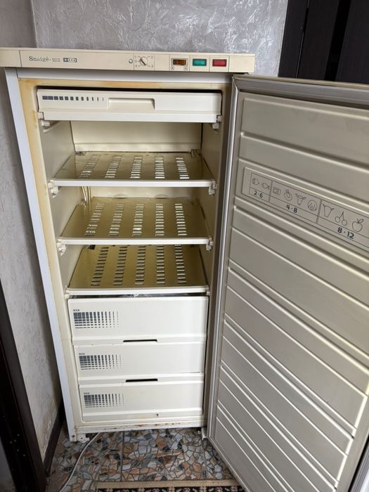 Продам морозилку