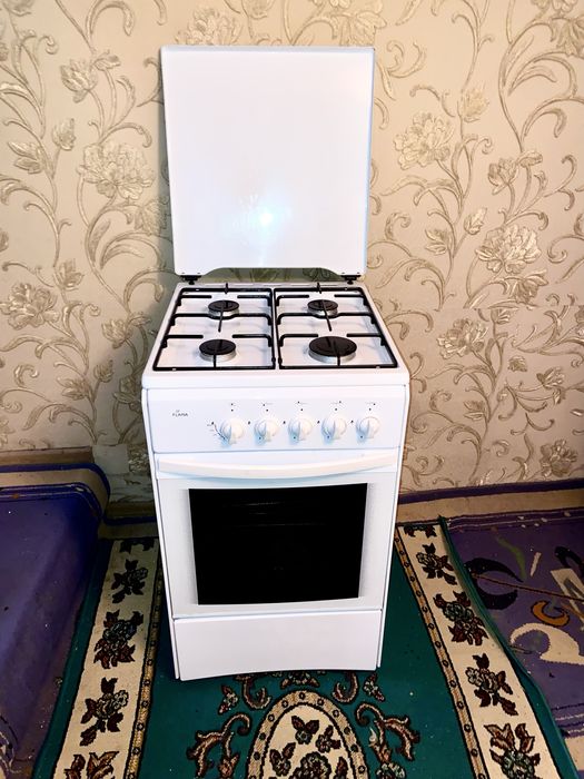 Продам газ плиту идеальная