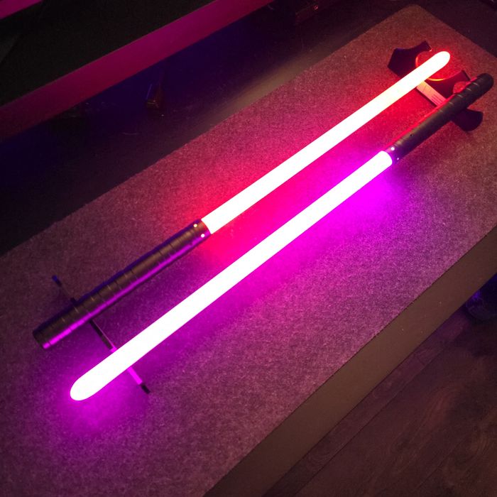 Set 2 Lightsaber Star Wars - 74cm - Sabii RGB Razboiul Stelelor