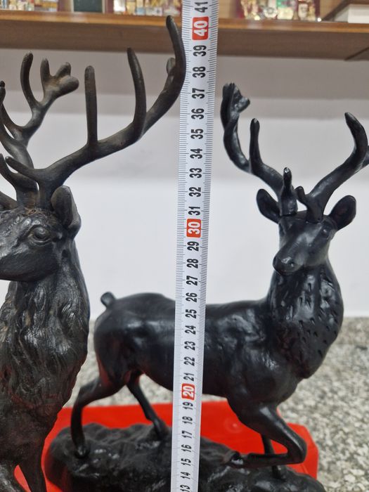 Статуэтка олень !