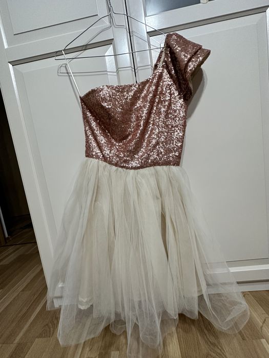 Rochie de seara ASOS