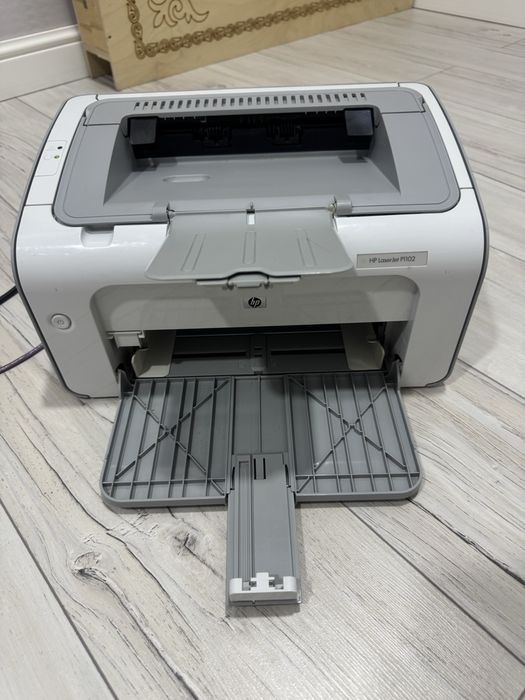 Принтер HP LaserJet P1102