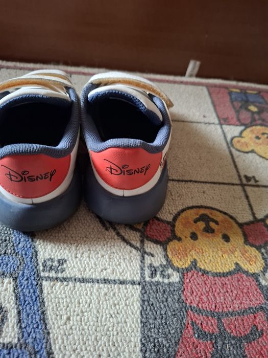 Маратонки адидас 24 номер