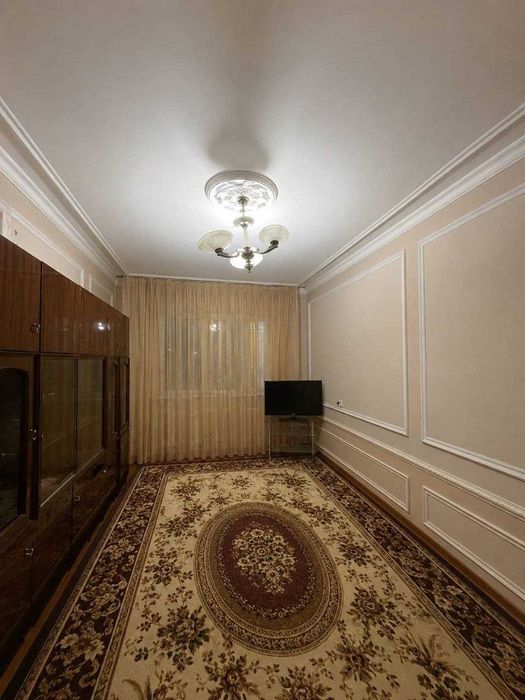 Алмазарский район Qoraqamish 4 xona kvartira arzon narxda sotiladi !