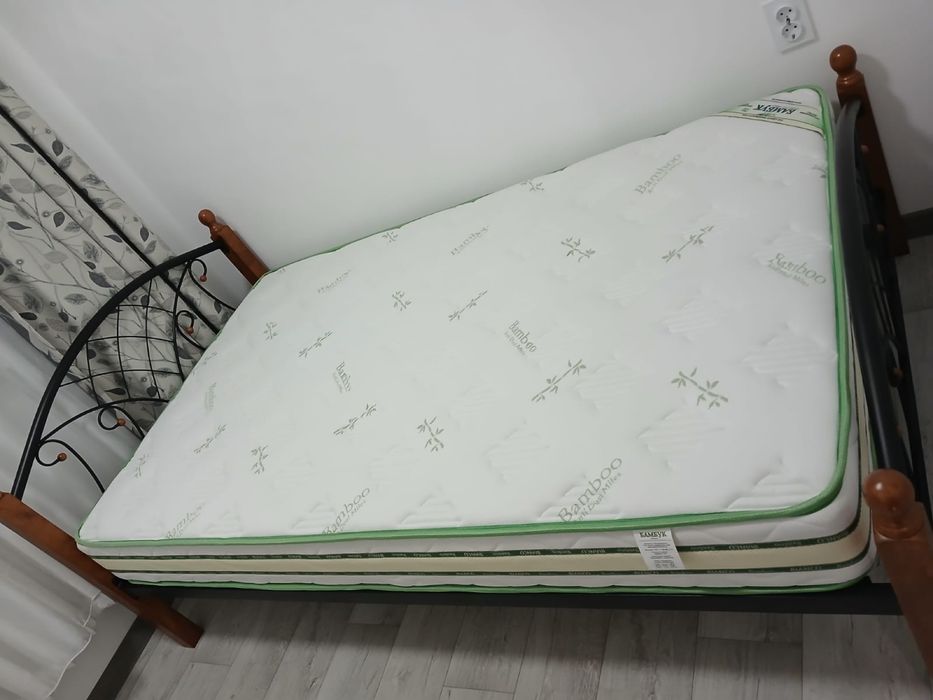 Кровать взрослая