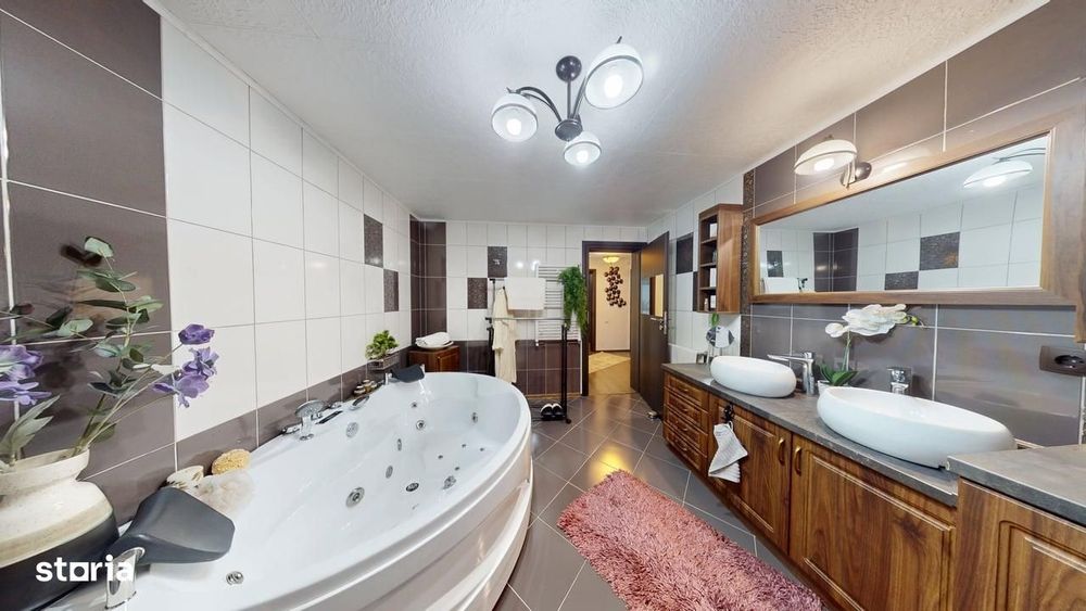 Casa mobilata lux - 132 mp utili, teren de 265 mp - Calea Cisnadiei