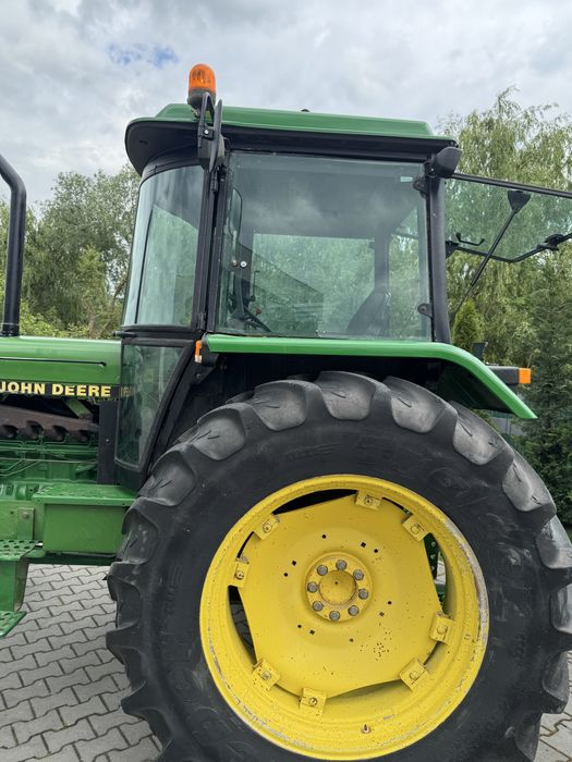 Tractor John Deere 100 cp