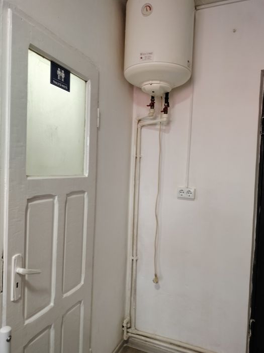 De închiriat camera cămin 17 m2