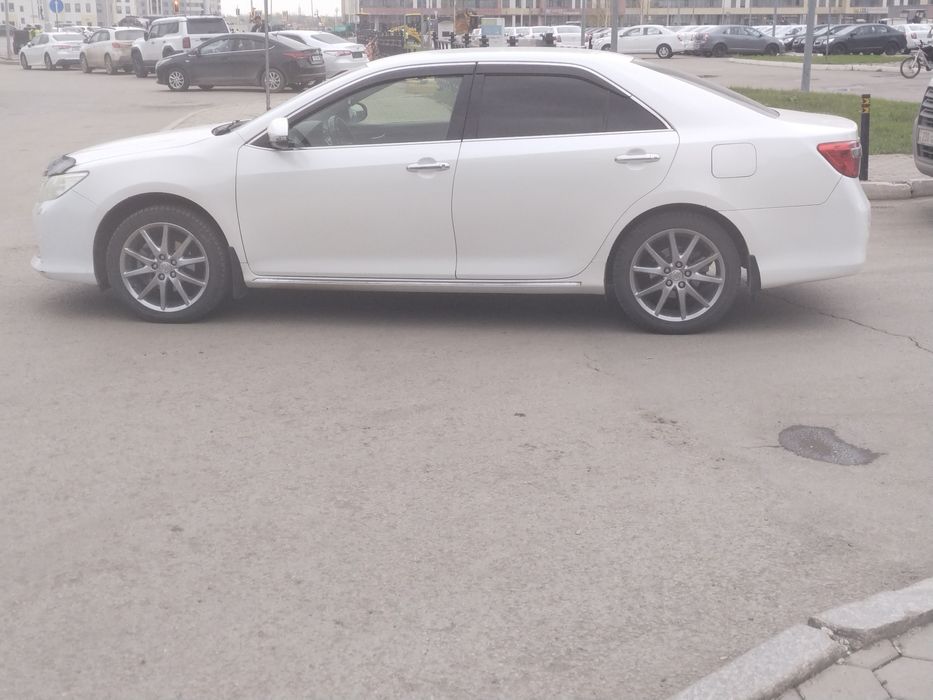 Диск и шины продам 18/235/45 липучке оригинал Лексус ровный,не варенны