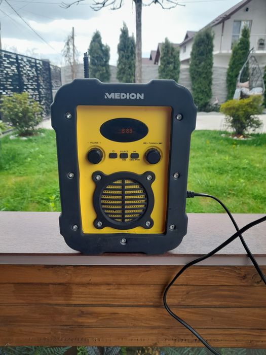 Radiou    Medion