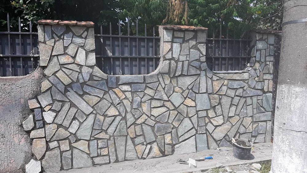 Piatra Naturala de Munte