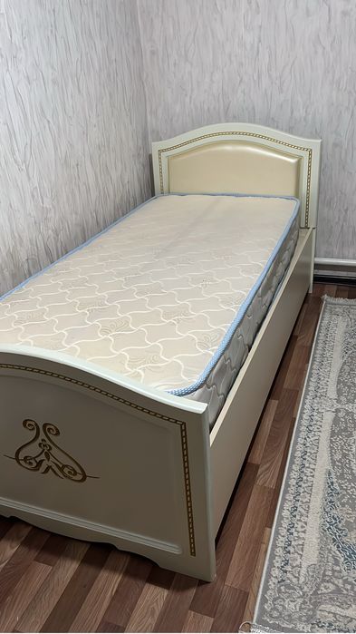 Продам кровать срочно