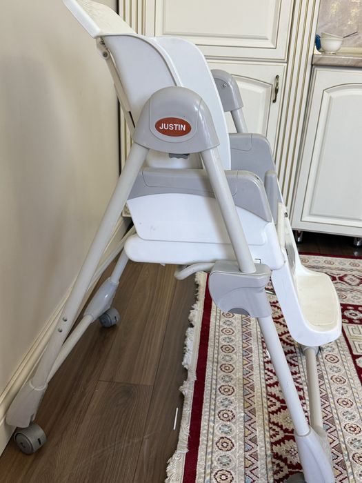 Кухнный столик для детей