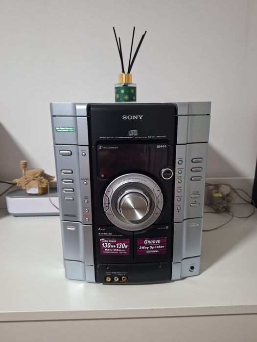 Combina sony în stare impecabila