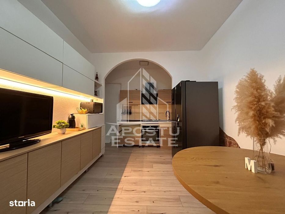 Proprietate cu loc de parcare in curte, modern in zona Odobescu