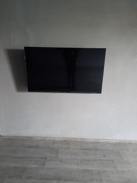 Kompyuterxona sotiladi