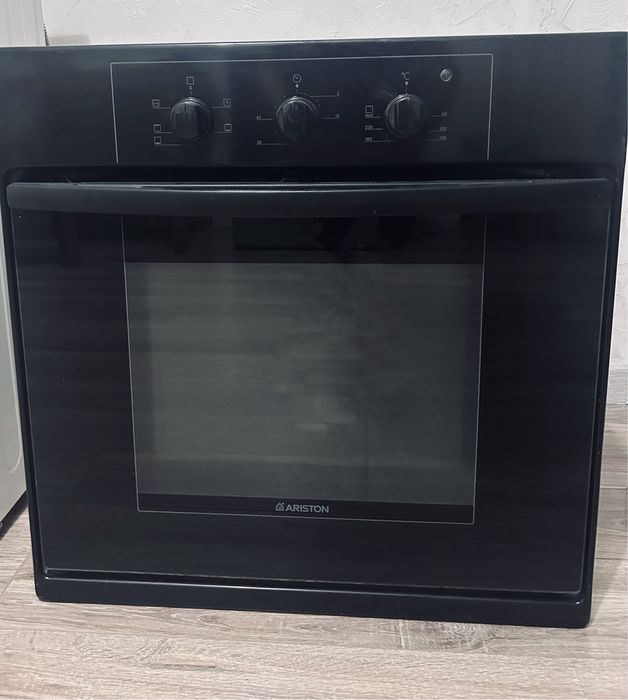 Духовка, вместительная