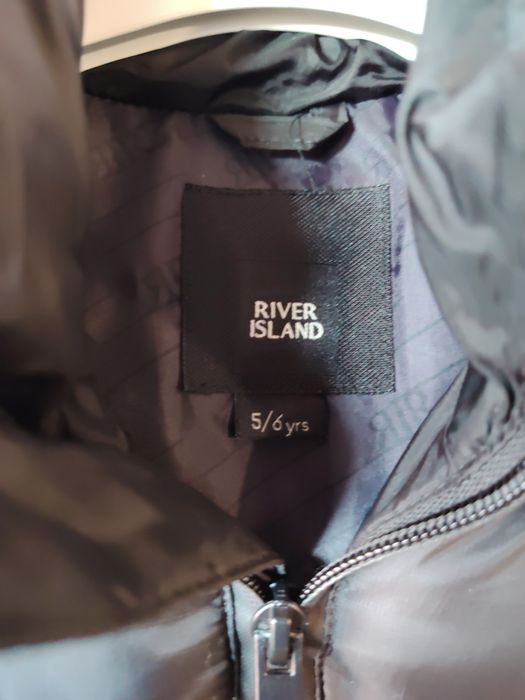 River islan елек 5/6г.