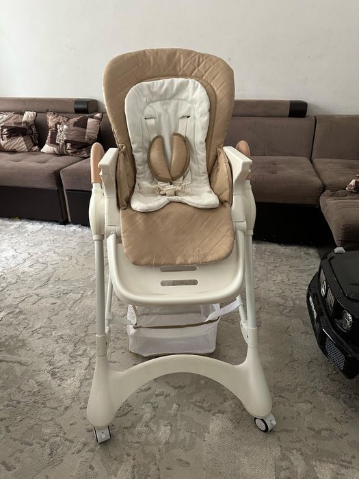 Детский стул для кормления фирма Скилмакс