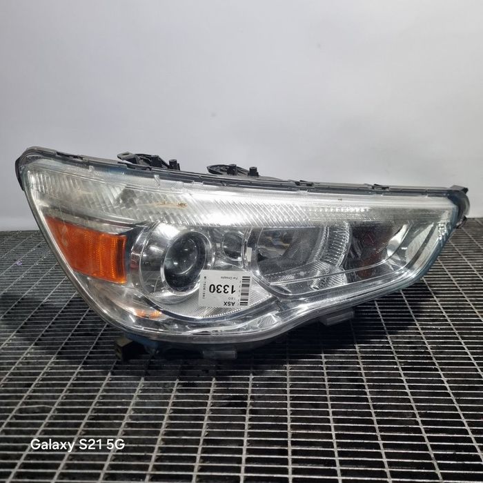 Far Dreapta Mitsubishi ASX 2010 - 2016 SUV 4 Usi (1330) Cu lupă