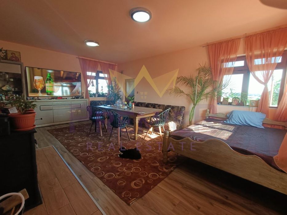 Продава се Къща в Бургас, Меден рудник - зона В - 206 кв.м за 1214 €/кв.м - Снимка #1