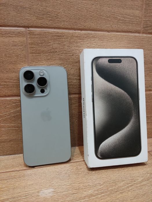 Iphone 15 pro 256 торг