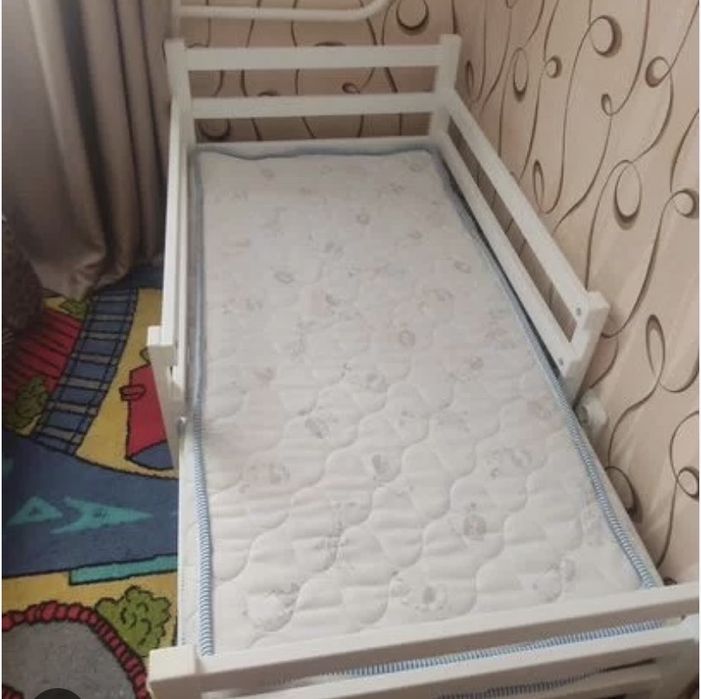 Детская кровать в отличном состоянии