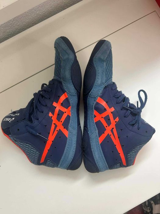 Борцовки в отлично състояние